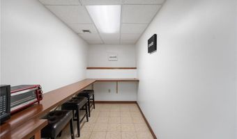 150 Burnside St, Cranston, RI 02910