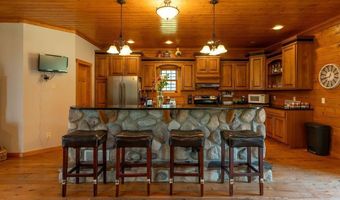 1910 9th St, Aurora, NE 68818