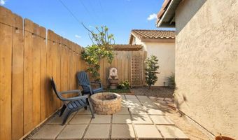 255 Oleander Dr, Oceanside, CA 92057