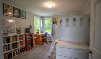 2152 Old Silo Rd, Barnet, VT 05819