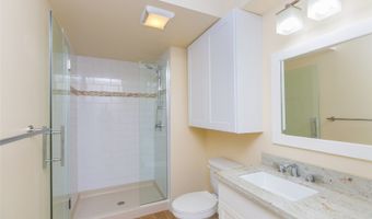 1810 Kaioo Dr B408, Honolulu, HI 96815