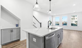 19705 MISTY MOSS Sq, Ashburn, VA 20147