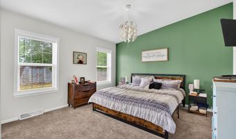 1990 Oak Leaf Dr, Adrian, MI 49221