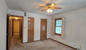 918 Clausen Ave, Albert Lea, MN 56007