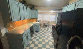 27 Matteson St, Coventry, RI 02816