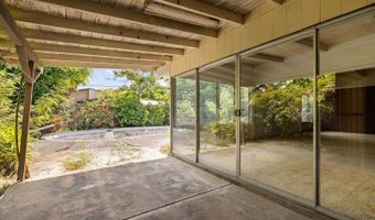 1104 Mokapu Blvd, Kailua, HI 96734