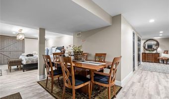 470 Sylvan Ct, North Kingstown, RI 02874