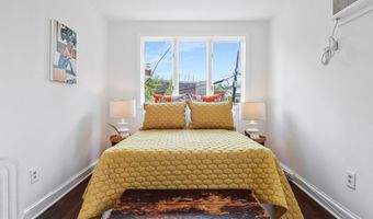 122 3RD St SE, Washington, DC 20003