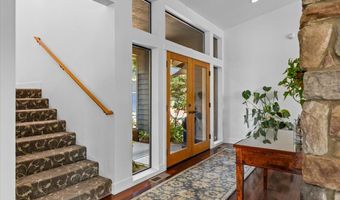434 Monte Vista Dr, Ashland, OR 97520