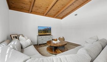 10933 Sunray Pl, La Mesa, CA 91941