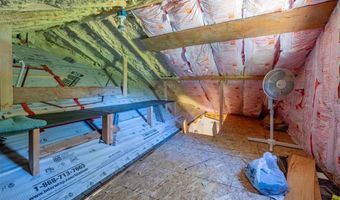 8 Mormon Creek Rd, Cody, WY 82414