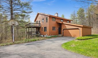 40 Indian Ladder Dr, Altamont, NY 12009