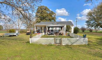 1404 Dog Island Rd, Bishopville, SC 29010