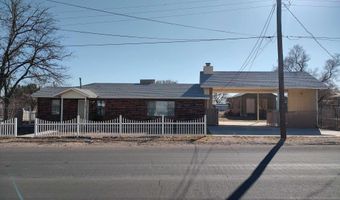 2701 Mountain View Dr, Carlsbad, NM 88101