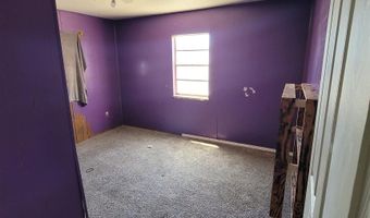 2004 N Pine St, Artesia, NM 88210