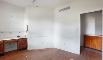 2801 Brown St, Alton, IL 62002