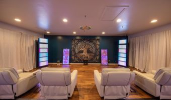 711 E Valley Rd 202A, Basalt, CO 81621