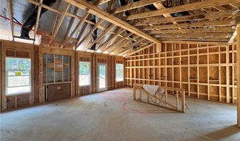 408 Redwater Trl, Aberdeen, NC 28315