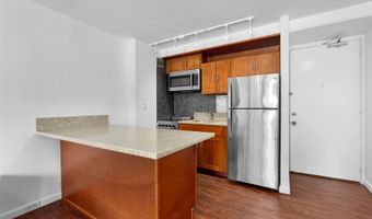 445 Kaiolu St 407, Honolulu, HI 96815
