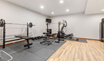 1501 BEDFORD Ln, Appleton, WI 54915