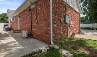 927 Macklyn Ln, Bartlesville, OK 74006