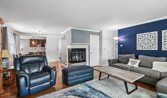 1810 N RIDGE Ave, Arlington Heights, IL 60004