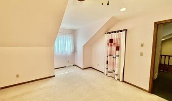 12959 Ironwood Dr, Aberdeen, SD 57401