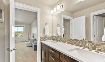 20670 Comet Ct, Bend, OR 97701