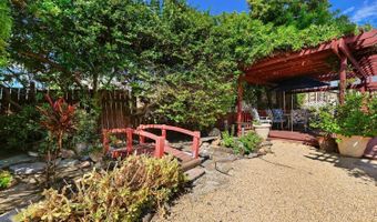 2050 Oak Hill Dr, Escondido, CA 92027