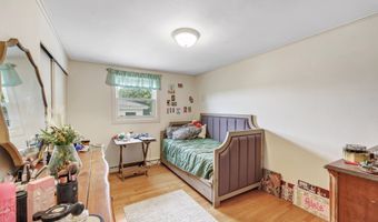 1529 CLARK St, Algoma, WI 54201