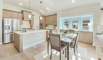 210 Comanche Trl, Alvarado, TX 76009