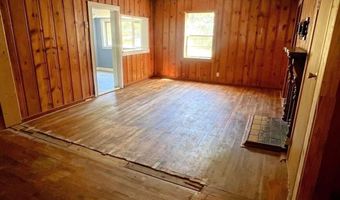 3067 Sr 18, West Point, GA 31833