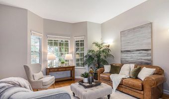 3196 Crystal Ct, Escondido, CA 92025