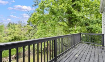 23 Dominican Rd, Branford, CT 06405