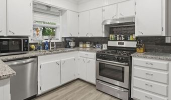 674 S Ethan Allen Dr, Atoka, OK 74525