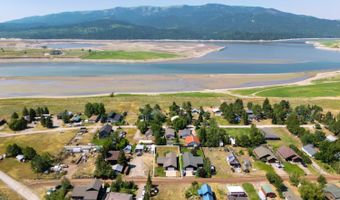 580 E COTTAGE Ln, Alpine, WY 83128