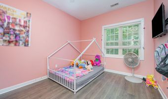 25 Silver Pl Apt B, Angier, NC 27501