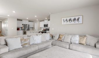 1410 Penrith Ct, Boiling Springs, SC 29316