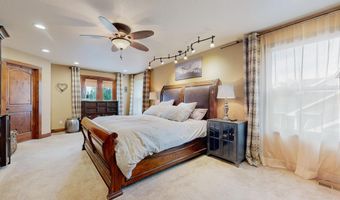 1030 5th St, Berthoud, CO 80513