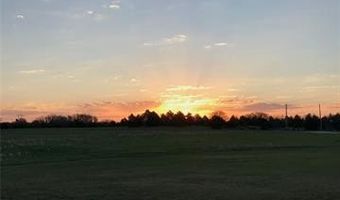 68 Country Hl, Ardmore, OK 73401