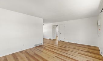 102 NW Sharmin Dr, Ankeny, IA 50023