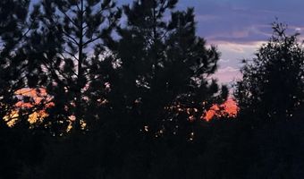 1532 SKYWAY Ave, Cheyenne, WY 82009