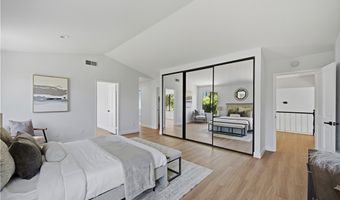 29033 Hollow Oak Ct, Agoura Hills, CA 91301