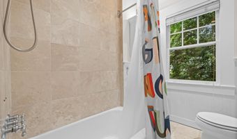 3301 NW DENT Pl NW, Washington, DC 20007