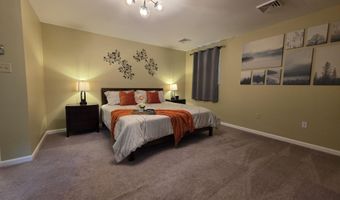 136 Birch Dr, Blakeslee, PA 18610
