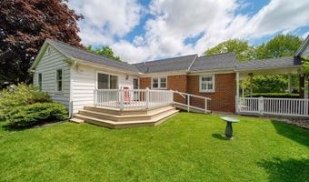 425 W Oregon Rd St, Adrian, MI 49221