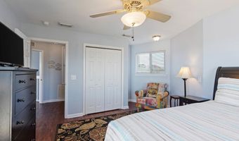 6 Kingfish St, Alligator Point, FL 32346