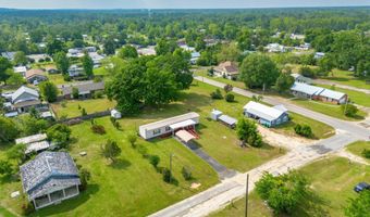 1749 Carolina St, Alford, FL 32420
