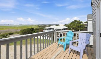 1116 E Fort Macon Rd, Atlantic Beach, NC 28512