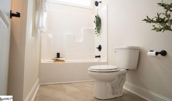 606 B Parkwood Dr, Anderson, SC 29625